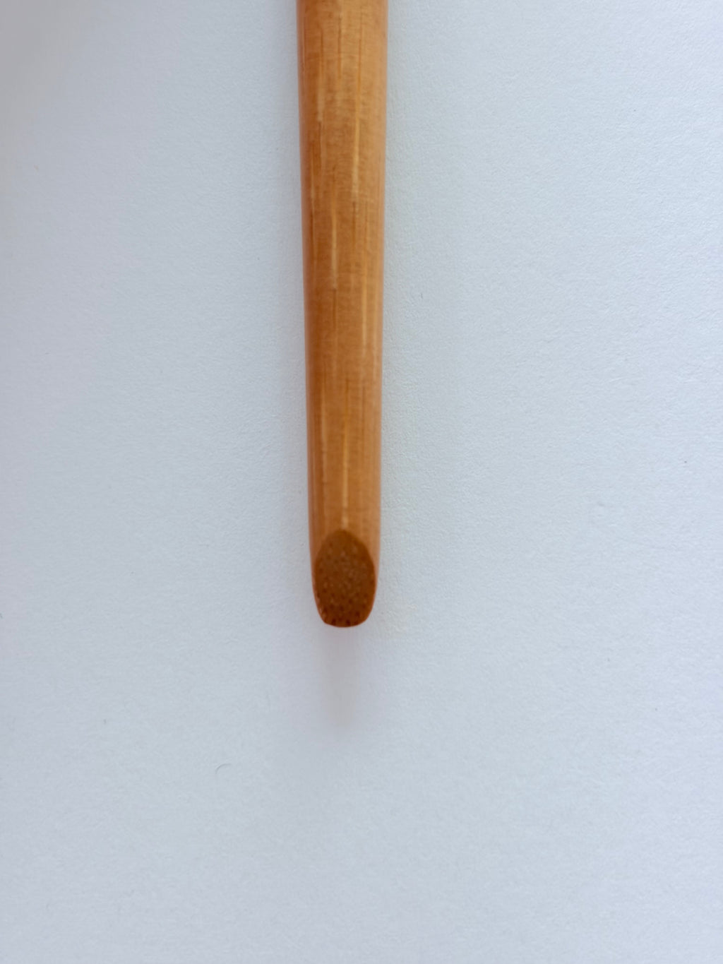 Precision Angled Eyebrow Brush – Bamboo Handle Slanted Brow Brush for Eyebrow Shaping, Filling & Defining