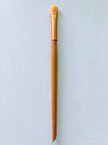Professional Eyeshadow Brush – Soft Blending Eye Makeup Brush for Precise Shading & Seamless Blending