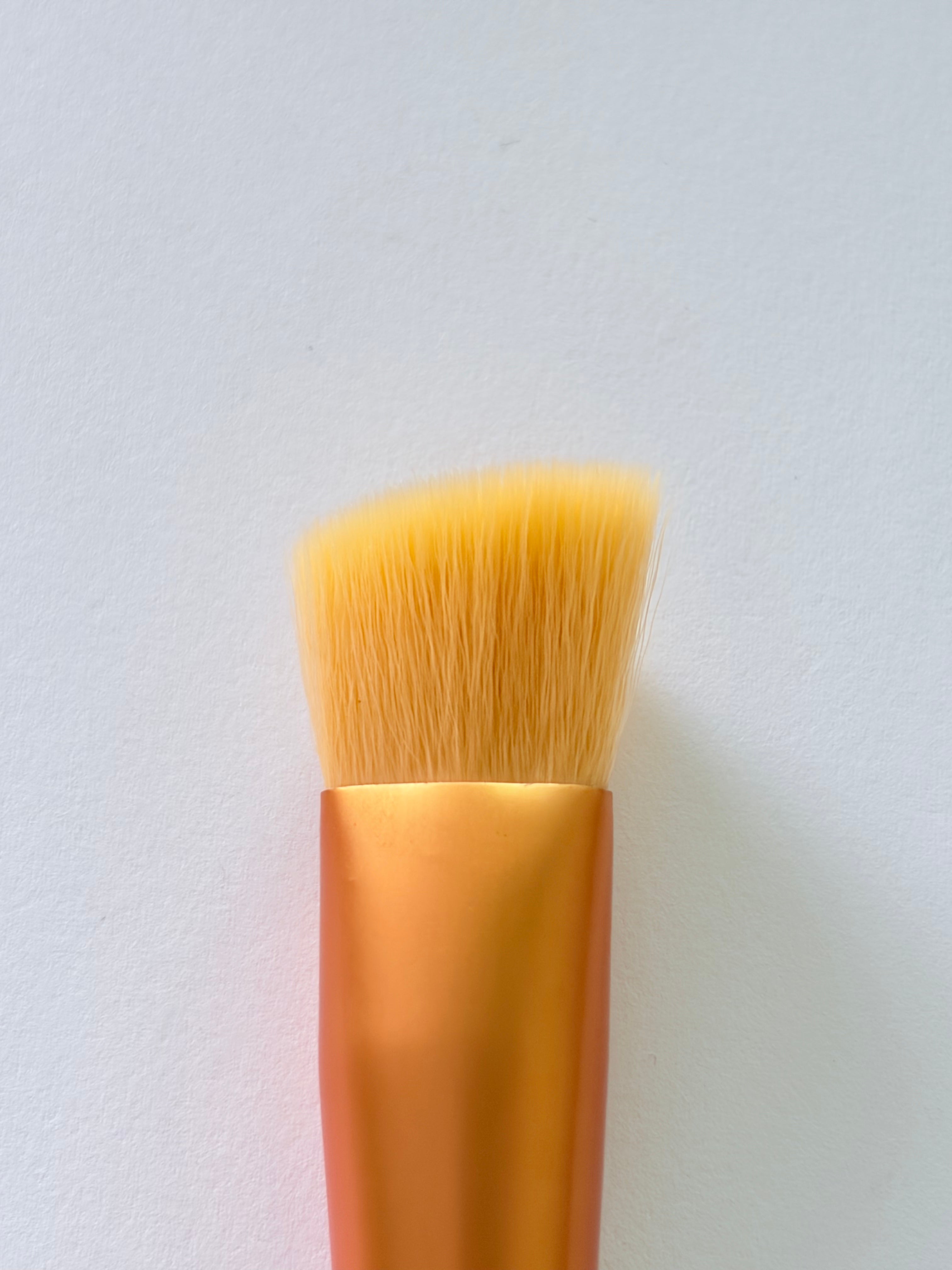 Professional Concealer Brush – Flat Precision Makeup Brush for Liquid & Cream Concealer