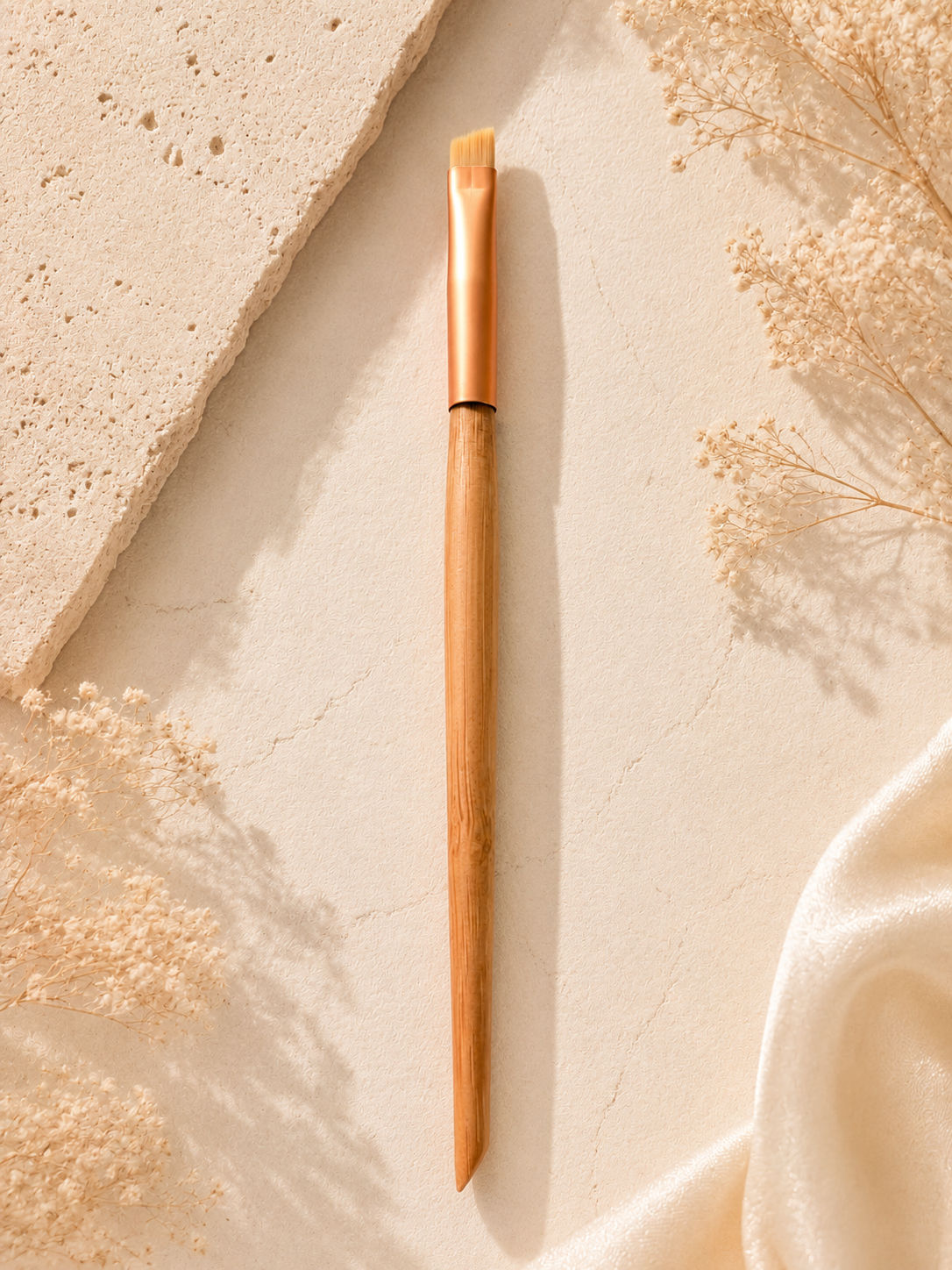 Precision Angled Eyebrow Brush – Bamboo Handle Slanted Brow Brush for Eyebrow Shaping, Filling & Defining